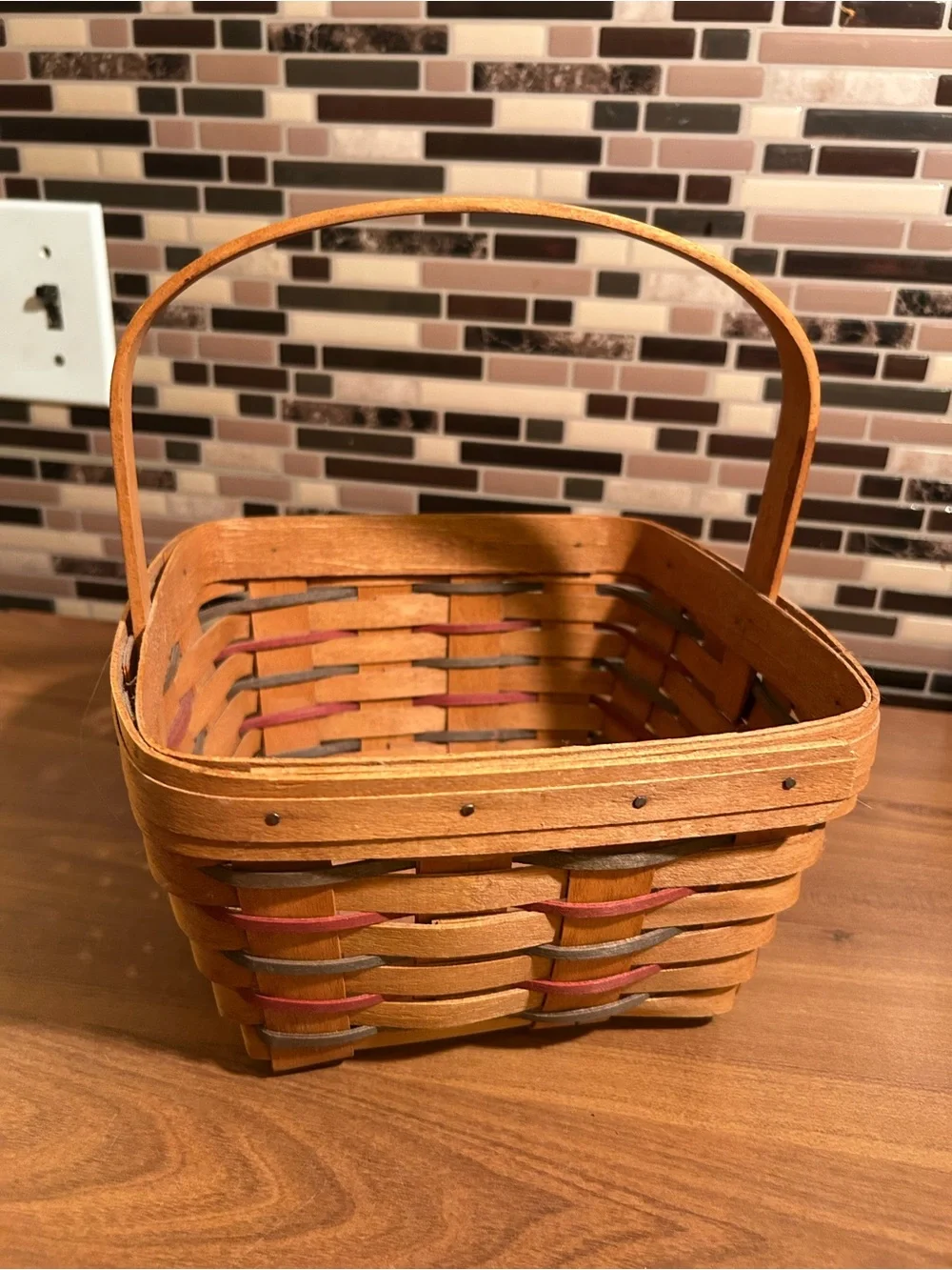 Vintage 1991 Longaberger “Imagine the Possibilities” Bee Basket- Natural Brown
